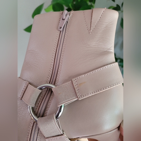 MI PIACI Pink Ankle Boots With 3 1/2 inch Heels, Size: 8 - Picture 7 of 8